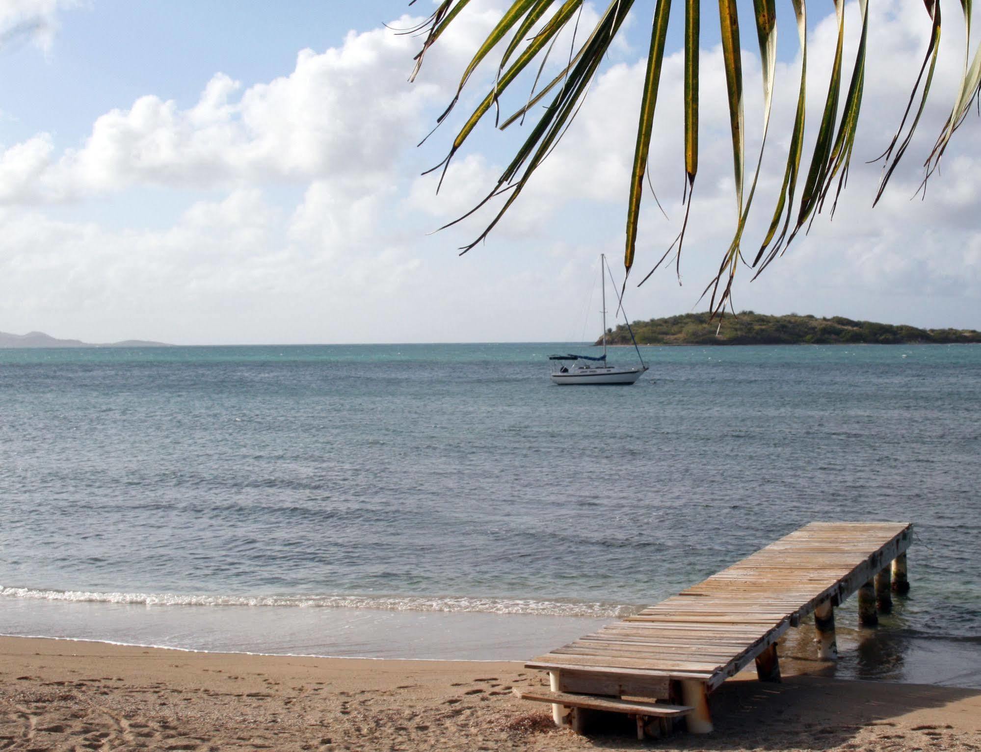 Chenay Bay Beach Resort Christiansted Exterior photo